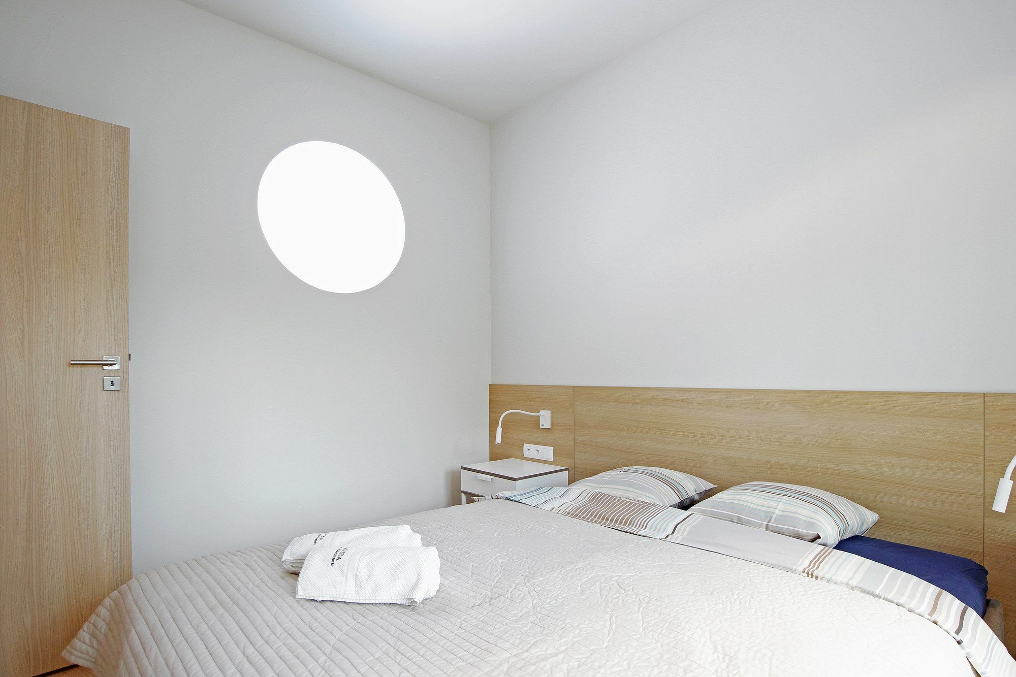 Wawel Luxury Apartments By Amstra Krakau Buitenkant foto